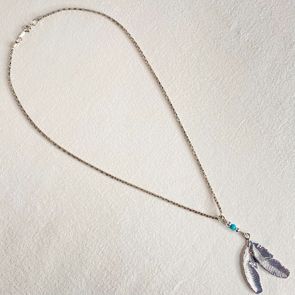 Silver Tone Chain Necklace With Southwestern Style Beads Double Feather Pendant - Picture 2 of 9